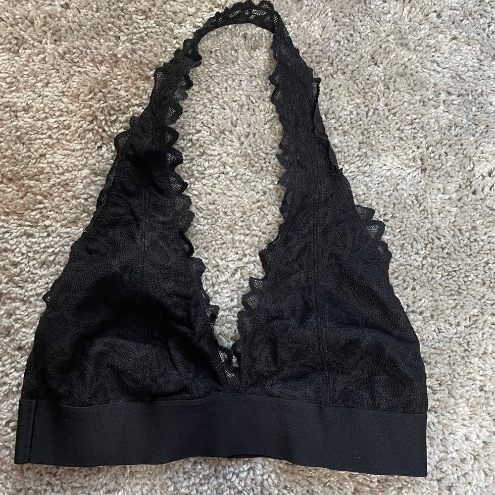 PINK Victoria’s Secret Lace Halter Bralette Black Size XS